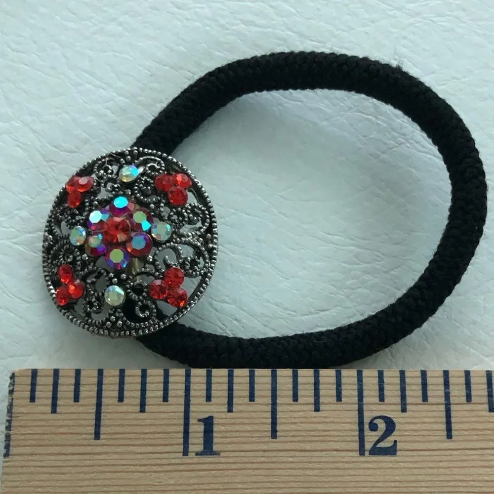 RHINESTONE AND METAL ELASTIC PONYTAIL HOLDER